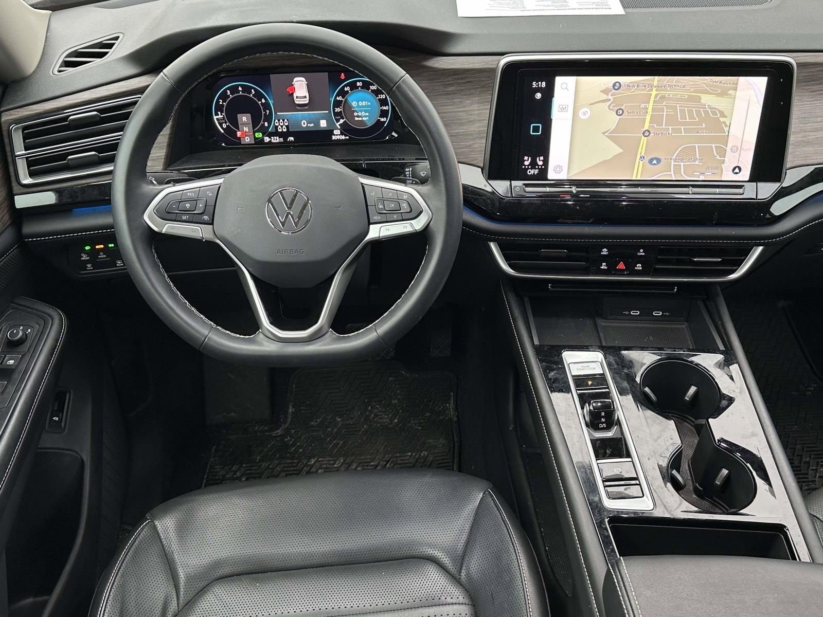 Certified 2024 Volkswagen Atlas SEL image 9