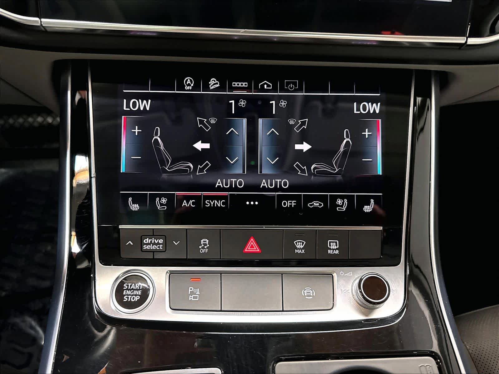 Used 2023 Audi Q7 3.0T Premium Plus w/ Premium Plus Package AWD/4WD image 32