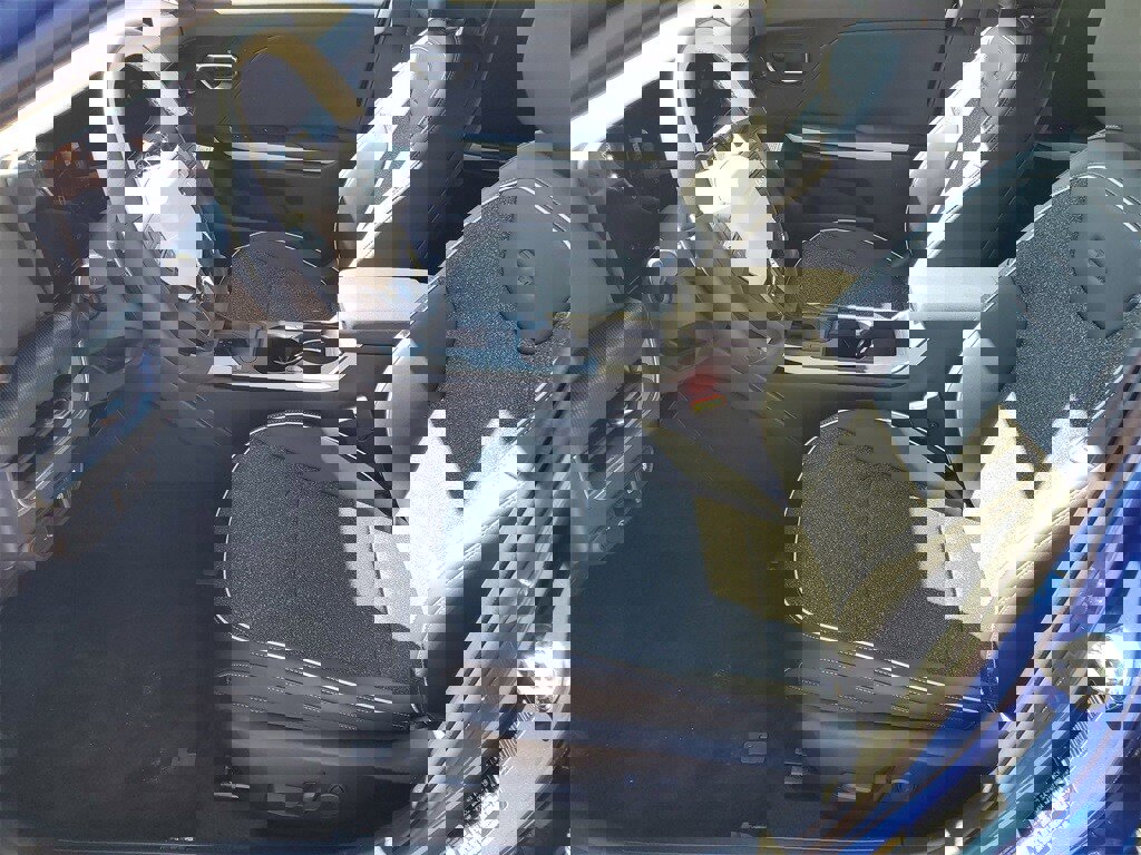 New 2025 Kia K4 GT-Line image 5