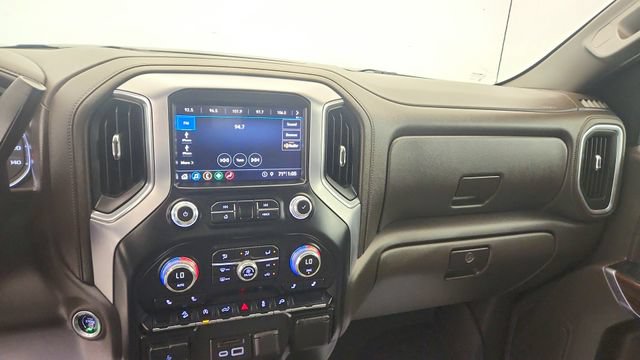 Used 2019 GMC Sierra 1500 SLT w/ X31 Off-Road Package AWD/4WD image 15