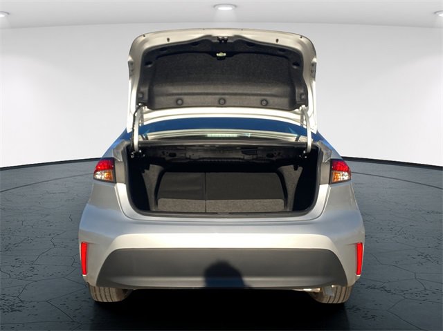 Used 2025 Toyota Corolla LE image 14