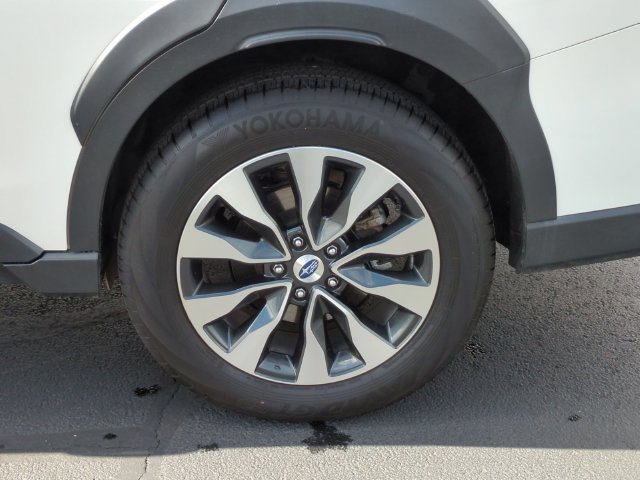 Used 2023 Subaru Outback Touring XT AWD/4WD image 12