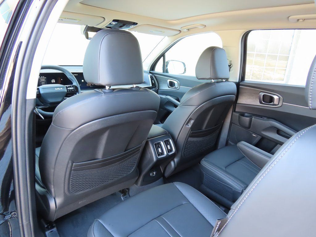 New 2026 Kia Sorento X-Line EX image 23