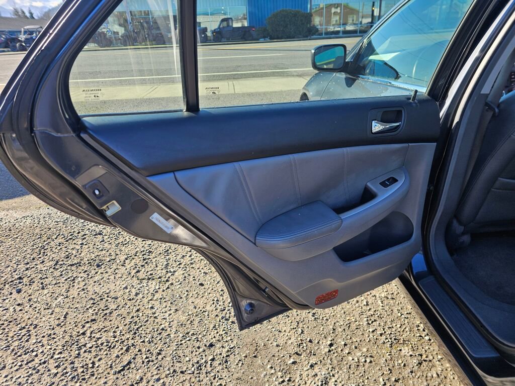 Used 2003 Honda Accord EX image 19