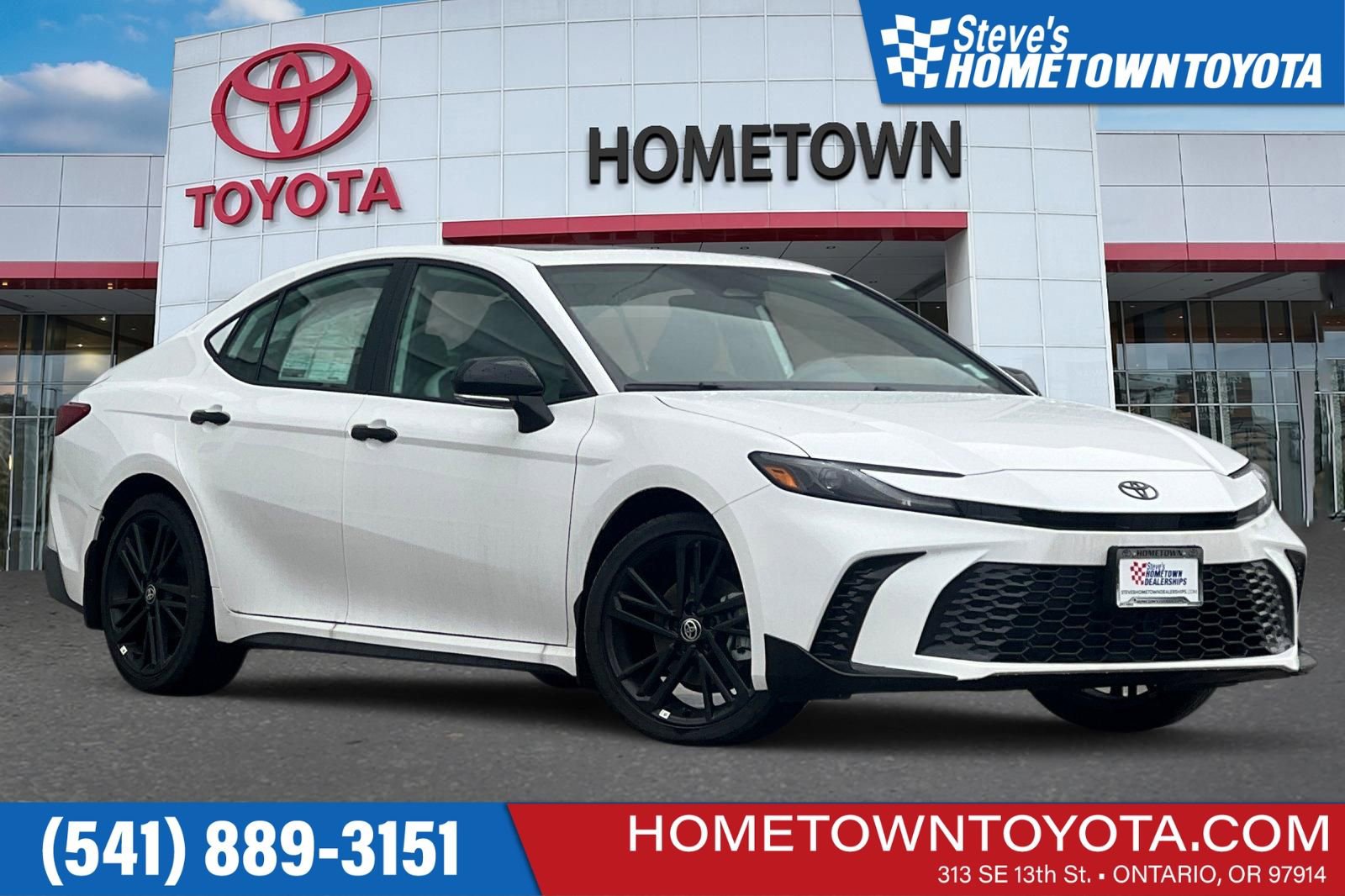 New 2026 Toyota Camry Hybrid w/ Multimedia Upgrade Package