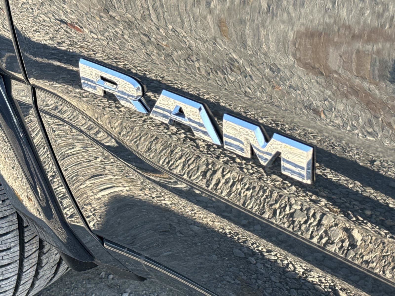 New 2026 RAM 1500 Big Horn AWD/4WD image 16
