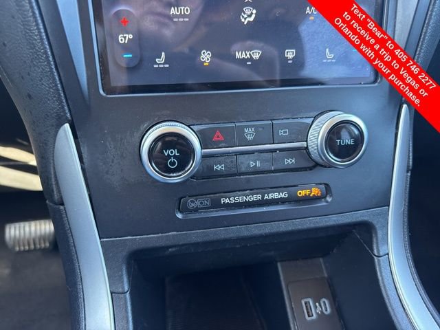 Used 2024 Ford Edge SEL image 25