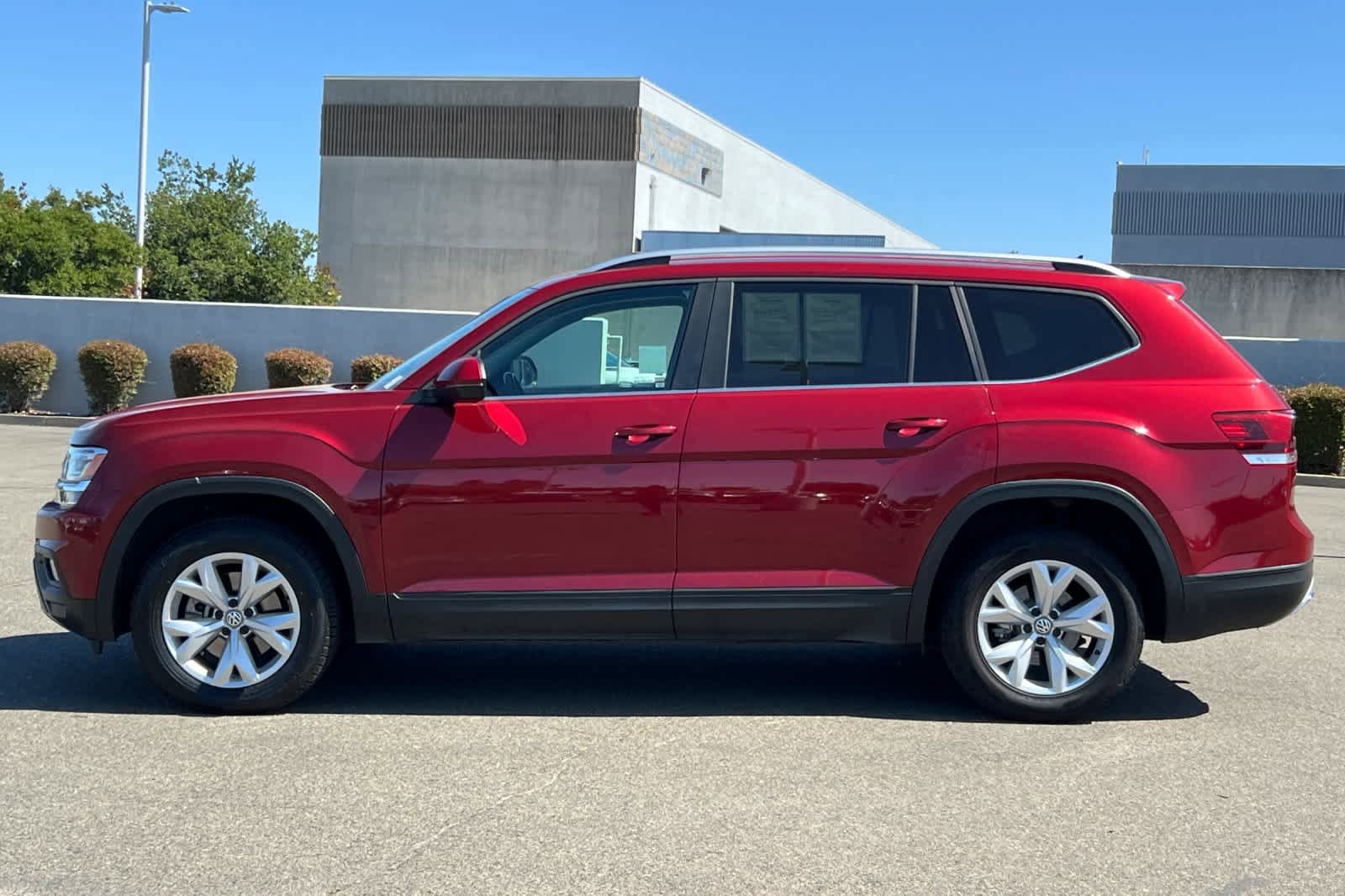 Used 2018 Volkswagen Atlas SE FWD image 9