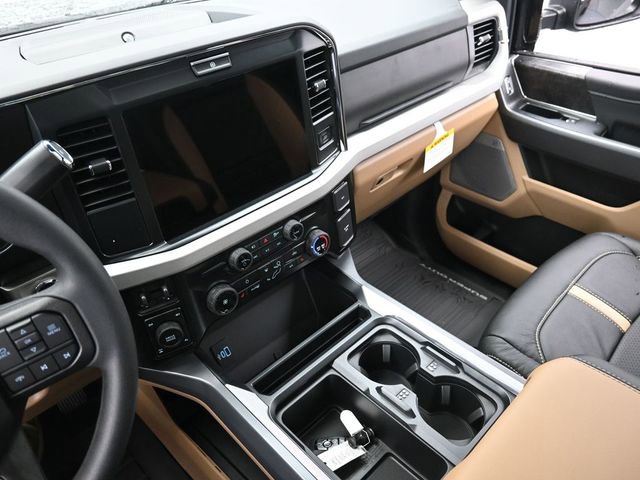 New 2025 Ford F250 XLT w/ Black Appearance Package image 23