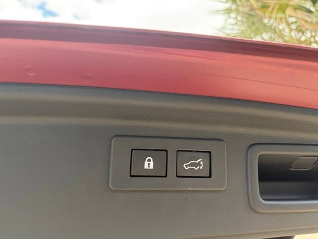 Used 2024 Subaru Forester Limited AWD/4WD image 23