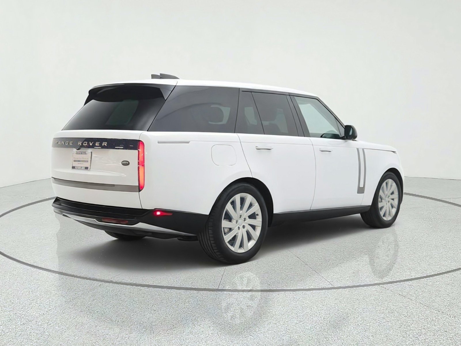 Used 2023 Land Rover Range Rover SE AWD/4WD image 5