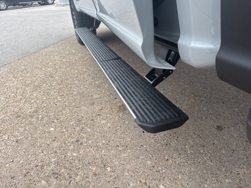 New 2026 Ford F250 Platinum AWD/4WD image 18
