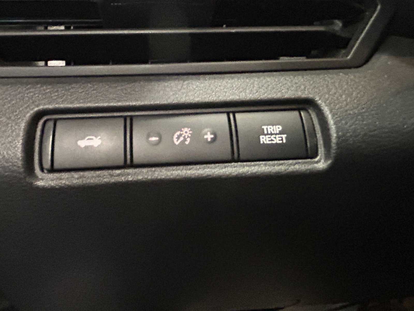 Used 2022 Nissan Altima 2.5 SR w/ Midnight Edition Package image 20