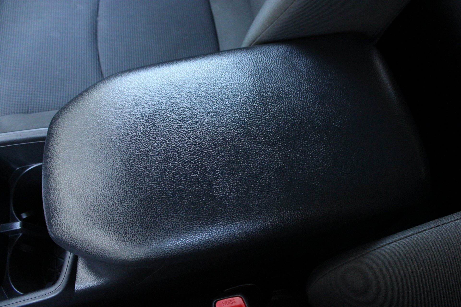 Used 2023 Toyota RAV4 LE FWD image 37