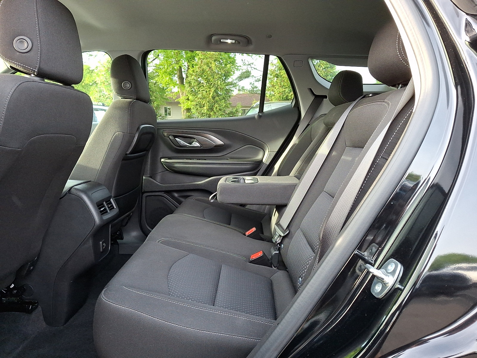 Certified 2024 GMC Terrain SLE FWD image 11