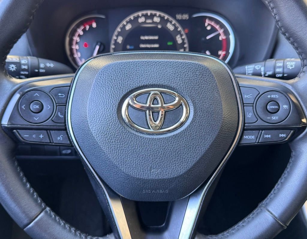Used 2024 Toyota RAV4 XLE Premium image 7