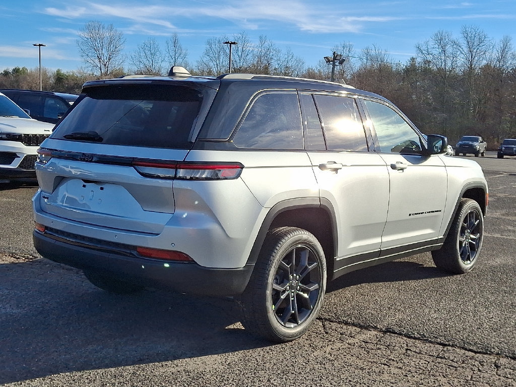 New 2025 Jeep Grand Cherokee Limited AWD/4WD image 8