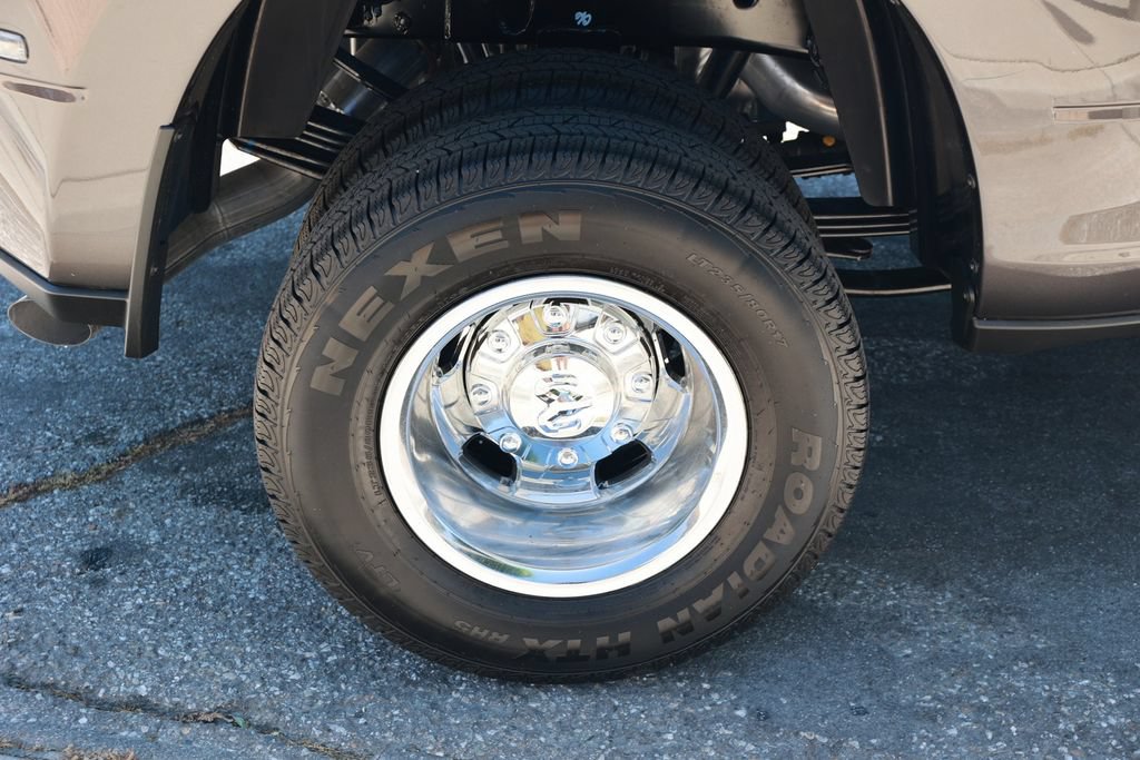 New 2026 RAM 3500 Tradesman AWD/4WD image 9