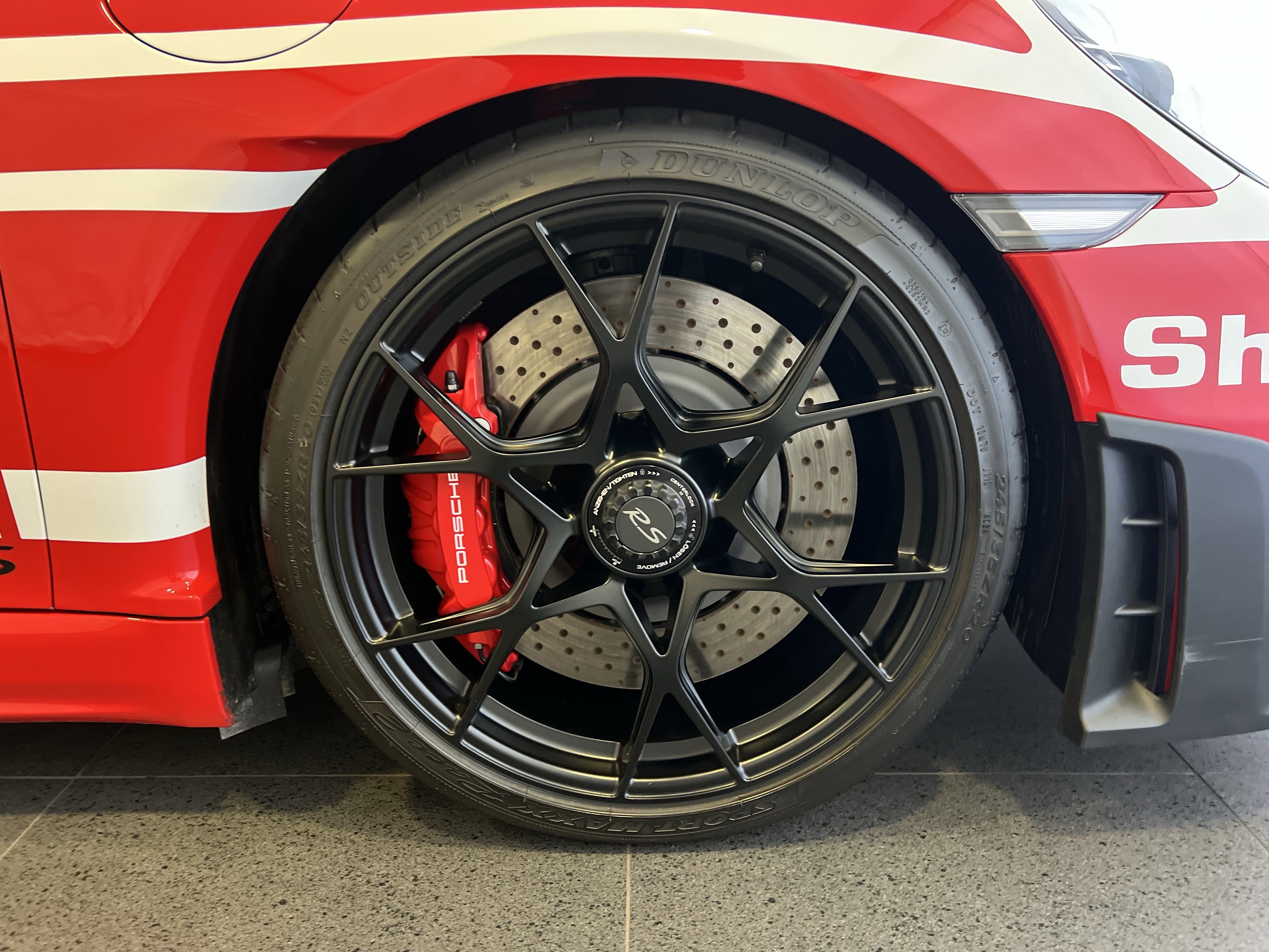 Used 2025 Porsche 718 Cayman GT4 RS image 13