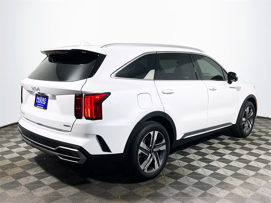 Used 2023 Kia Sorento SX Prestige image 8