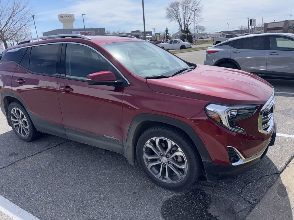 Used 2019 GMC Terrain SLT w/ Preferred Package FWD image 3