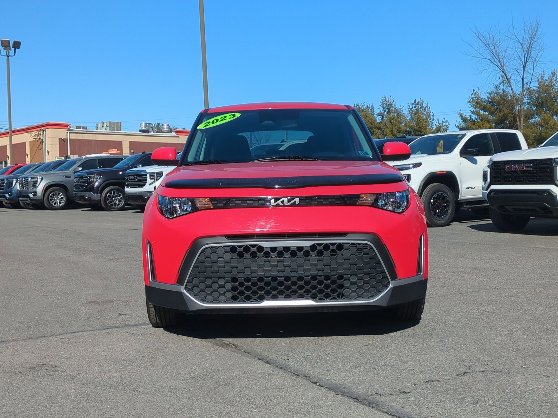 Certified 2023 Kia Soul LX w/ LX Technology Package image 2
