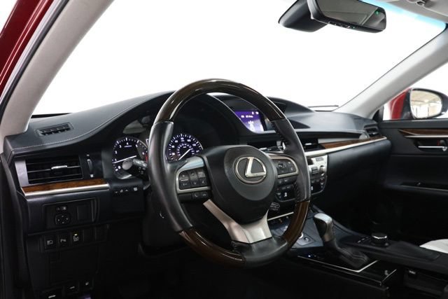 Used 2017 Lexus ES 350 w/ Premium Package FWD image 15