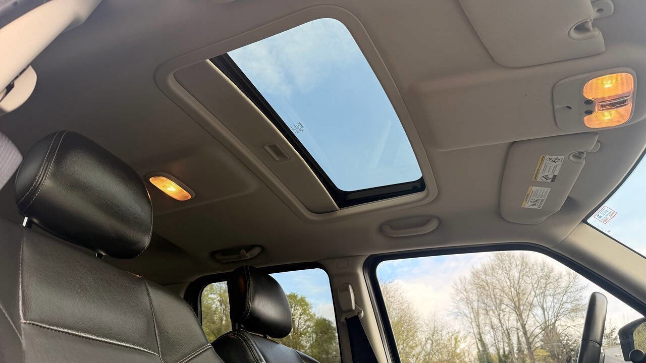 Used 2012 Jeep Patriot Limited w/ Sun/Sound Group AWD/4WD image 25