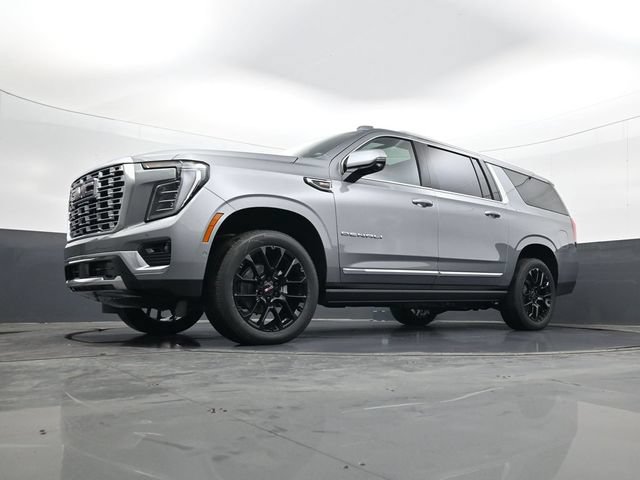 New 2026 GMC Yukon XL Denali w/ Sun & Power Step Package AWD/4WD image 22