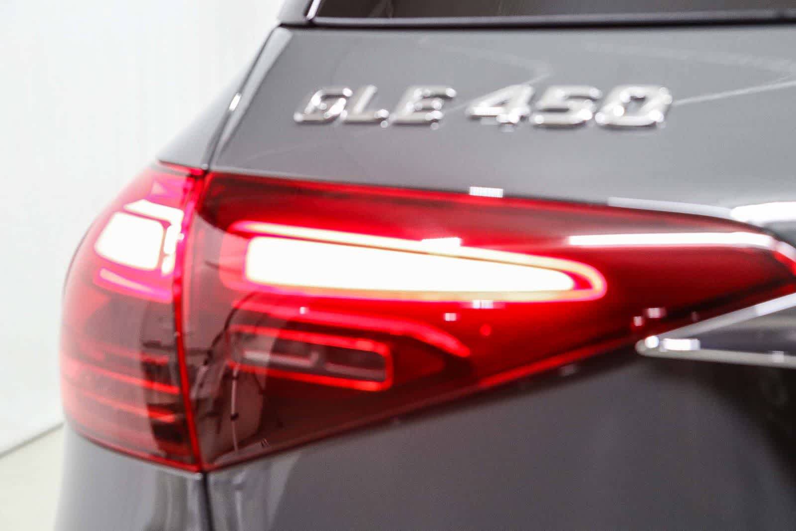 Certified 2026 Mercedes-Benz GLE 450 4MATIC image 11