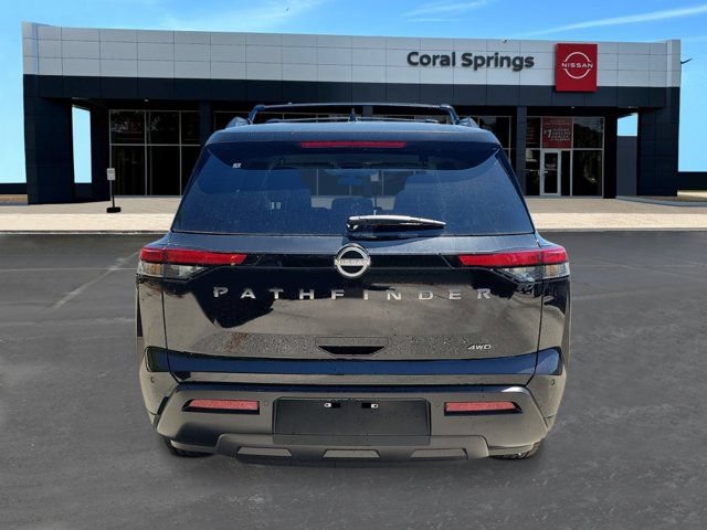 New 2026 Nissan Pathfinder SV w/ Cargo Package AWD/4WD image 4