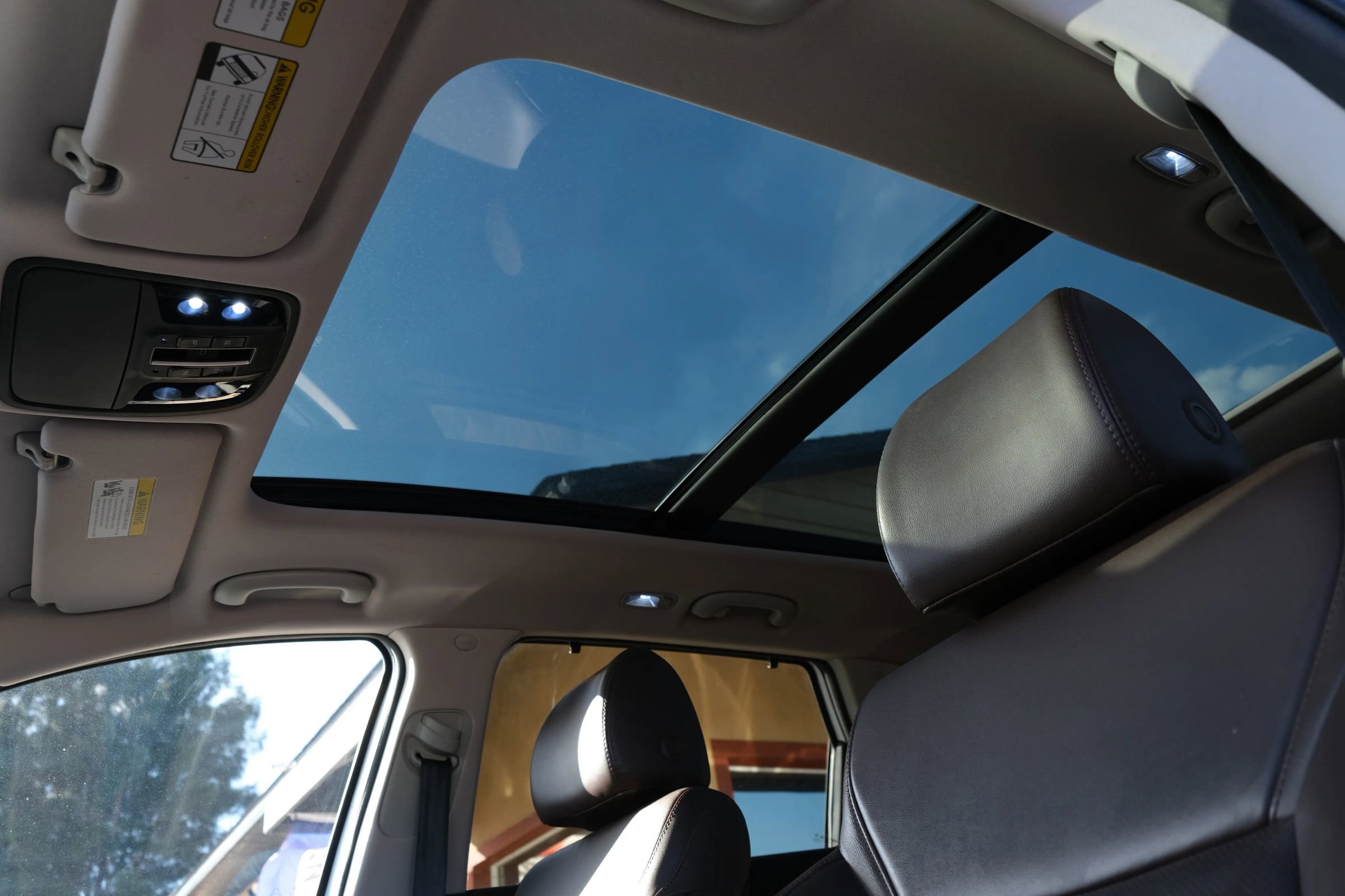 Used 2019 Kia Sorento SX image 33