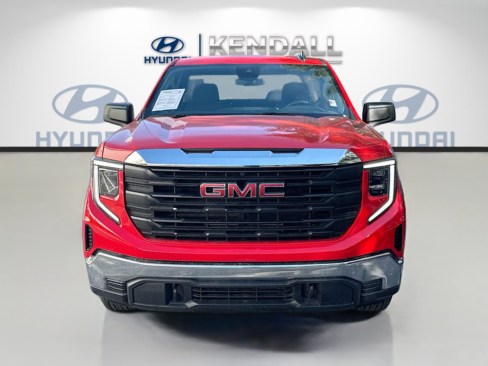 Used 2025 GMC Sierra 1500 Pro w/ Convenience Package image 2