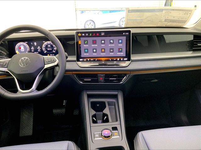 New 2026 Volkswagen Tiguan SE AWD/4WD image 7