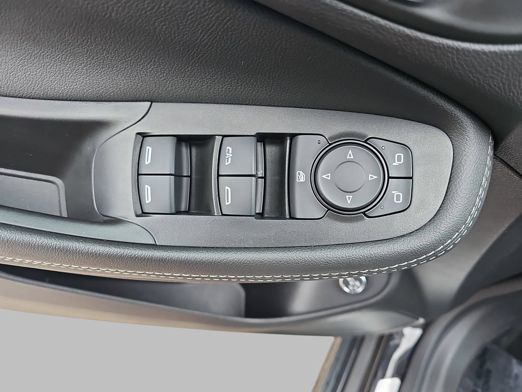 Certified 2023 Buick Encore GX Select w/ Sport Touring Package AWD/4WD image 33