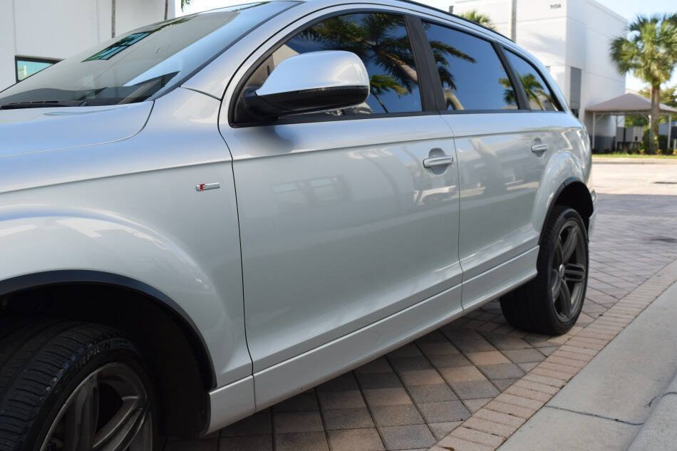 Used 2015 Audi Q7 TDI Prestige w/ Prestige Package AWD/4WD image 17