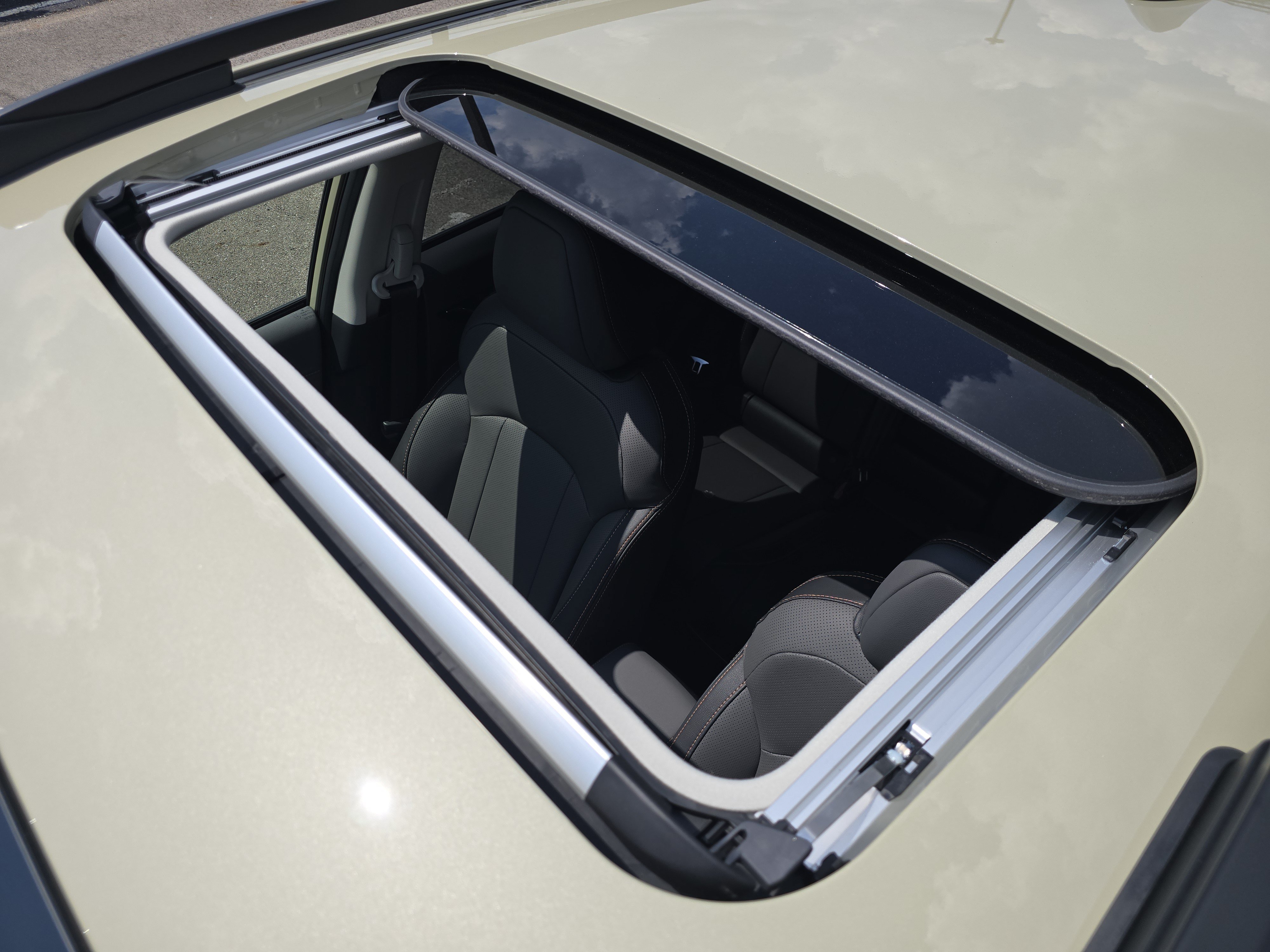 New 2026 Subaru Crosstrek 2.5i Limited AWD/4WD image 9
