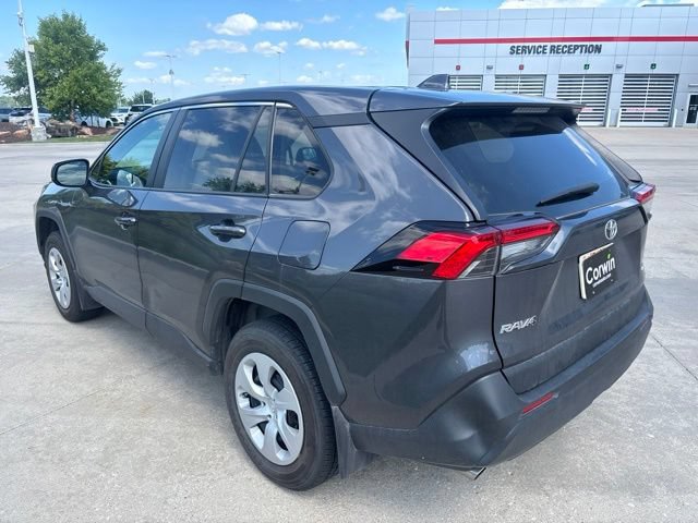 Used 2024 Toyota RAV4 LE AWD/4WD image 6