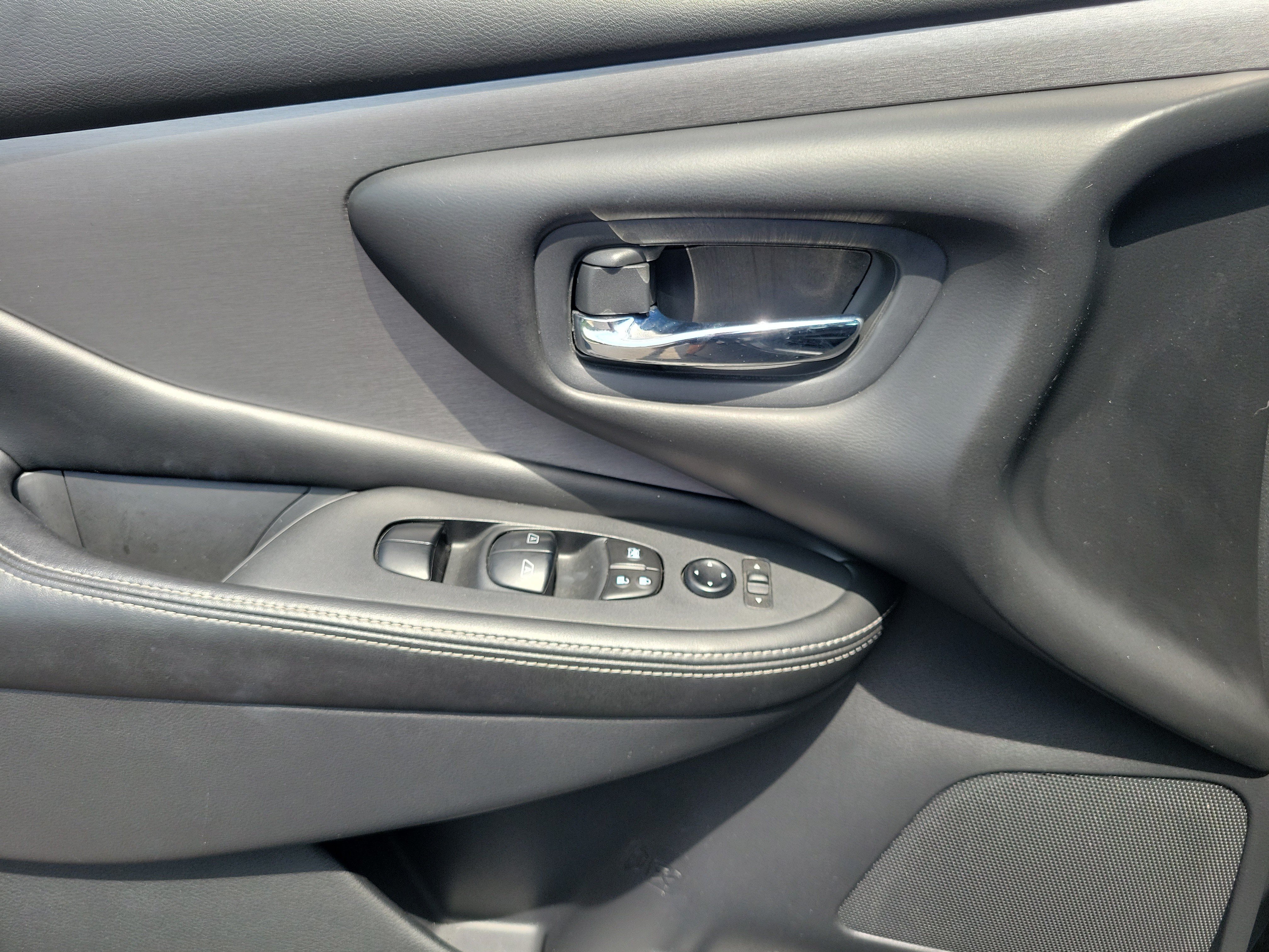 Certified 2020 Nissan Murano SV FWD image 17