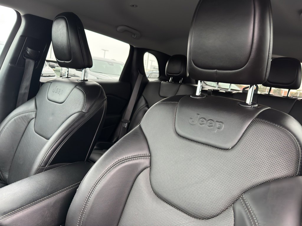 Used 2021 Jeep Cherokee Latitude Lux w/ Trailer Tow Group image 27