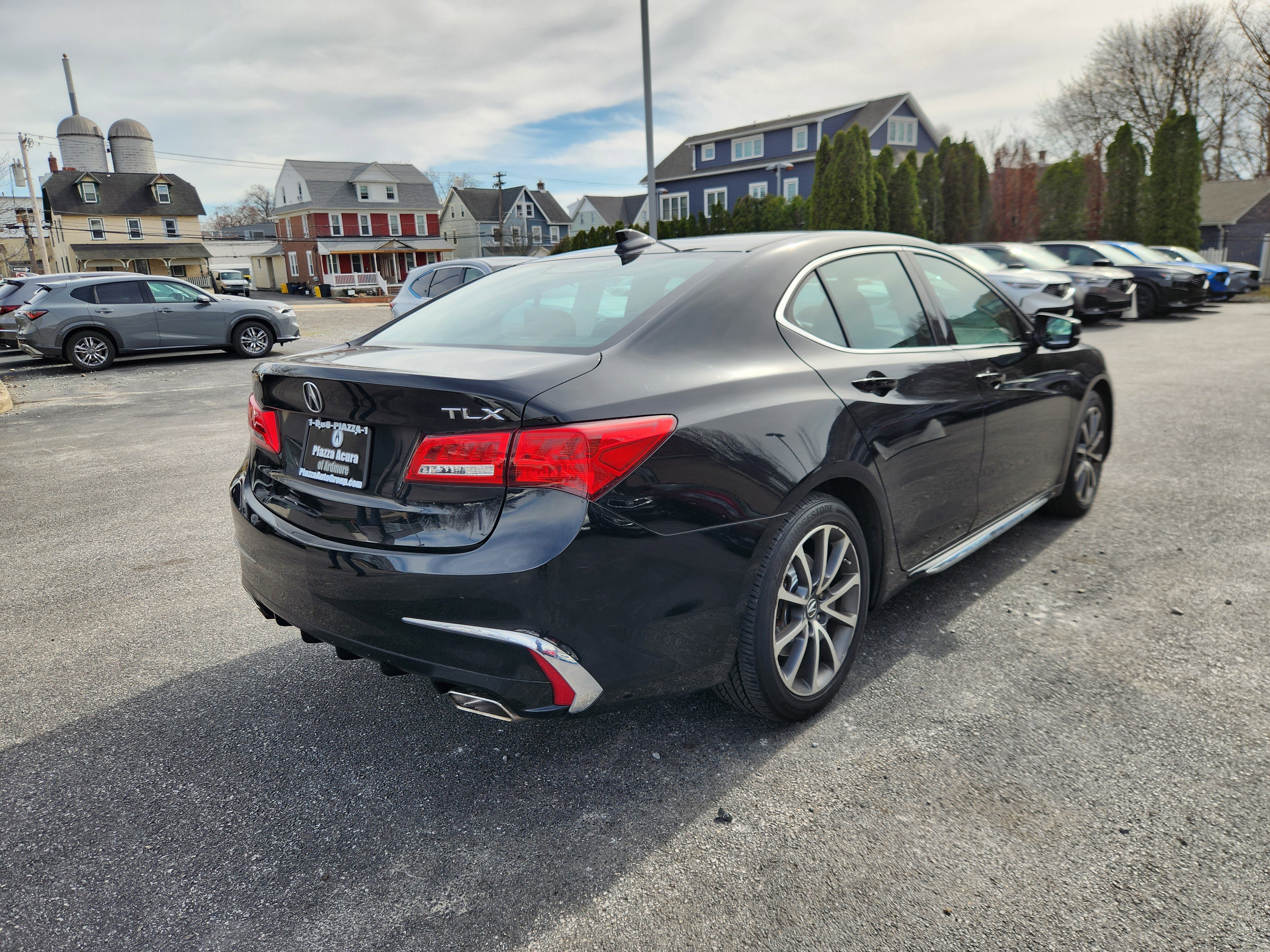 Certified 2018 Acura TLX V6 w/ Technology Package image 4