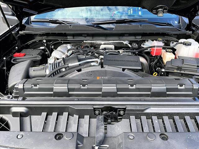 Used 2026 Chevrolet Silverado 3500 High Country w/ Technology Package AWD/4WD image 11