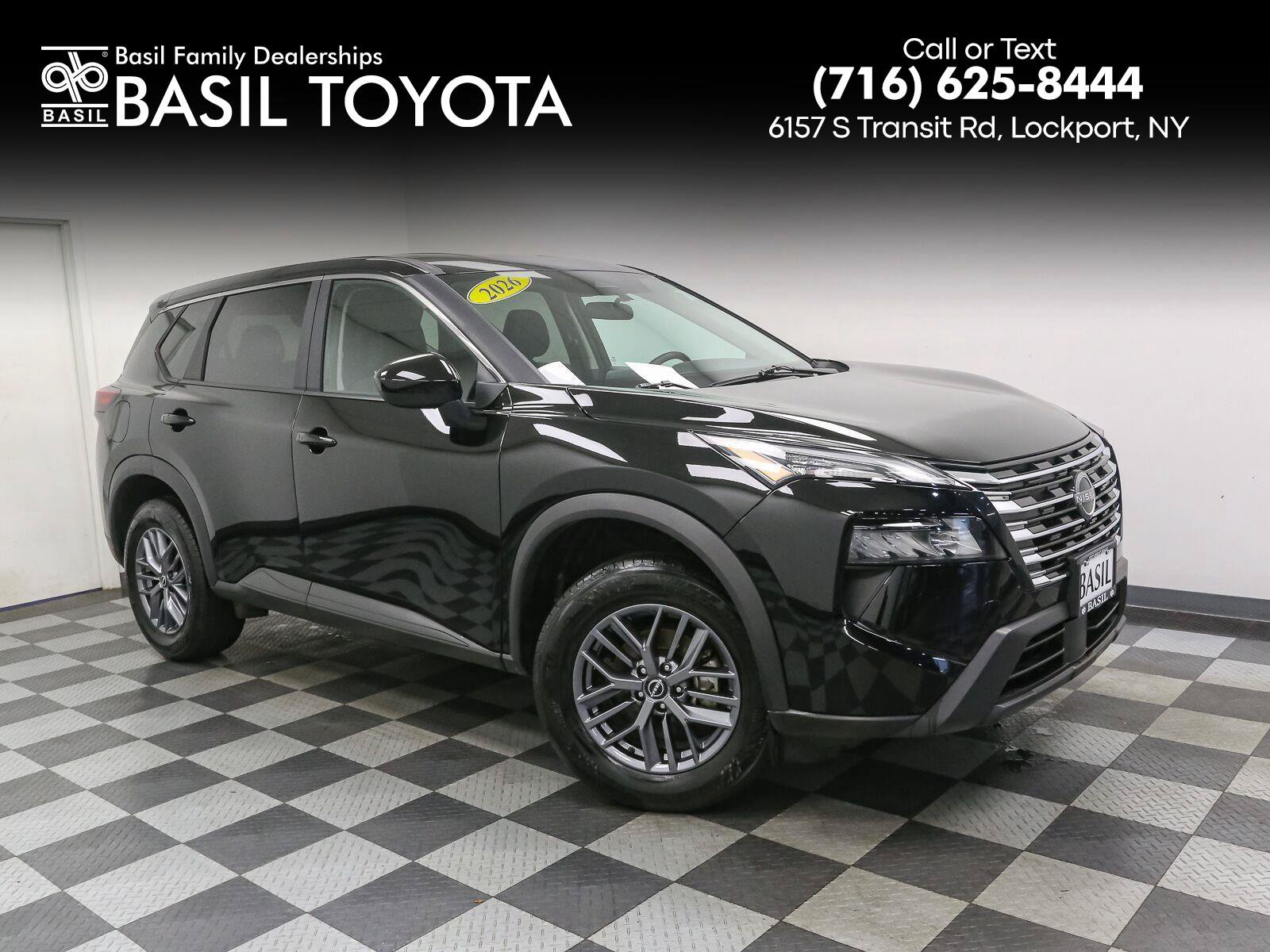Used 2026 Nissan Rogue SV AWD/4WD image 1