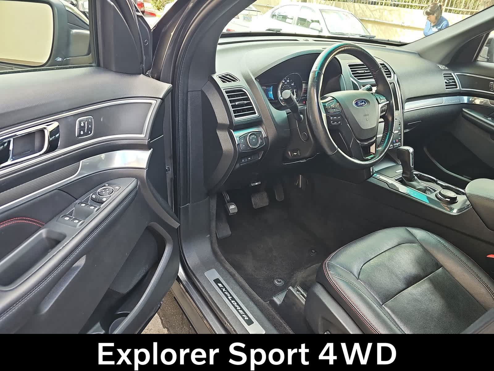 Used 2016 Ford Explorer Sport w/ Equipment Group 401A AWD/4WD image 10