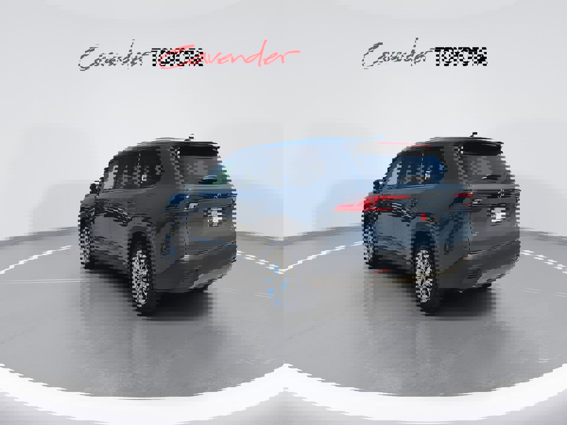 Used 2026 Toyota Grand Highlander Platinum image 6