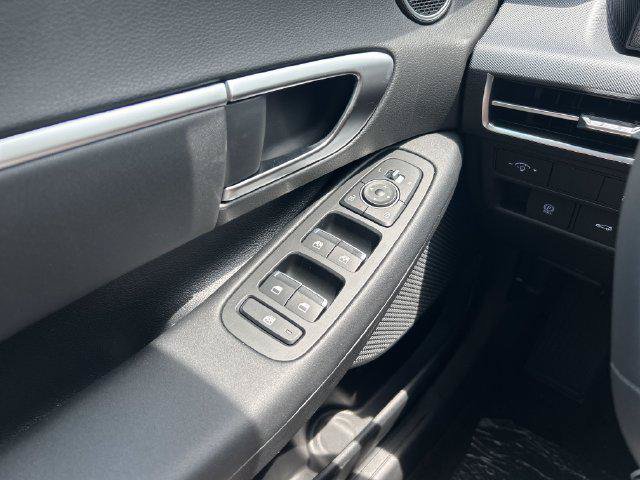 New 2026 Hyundai Sonata SEL FWD image 11