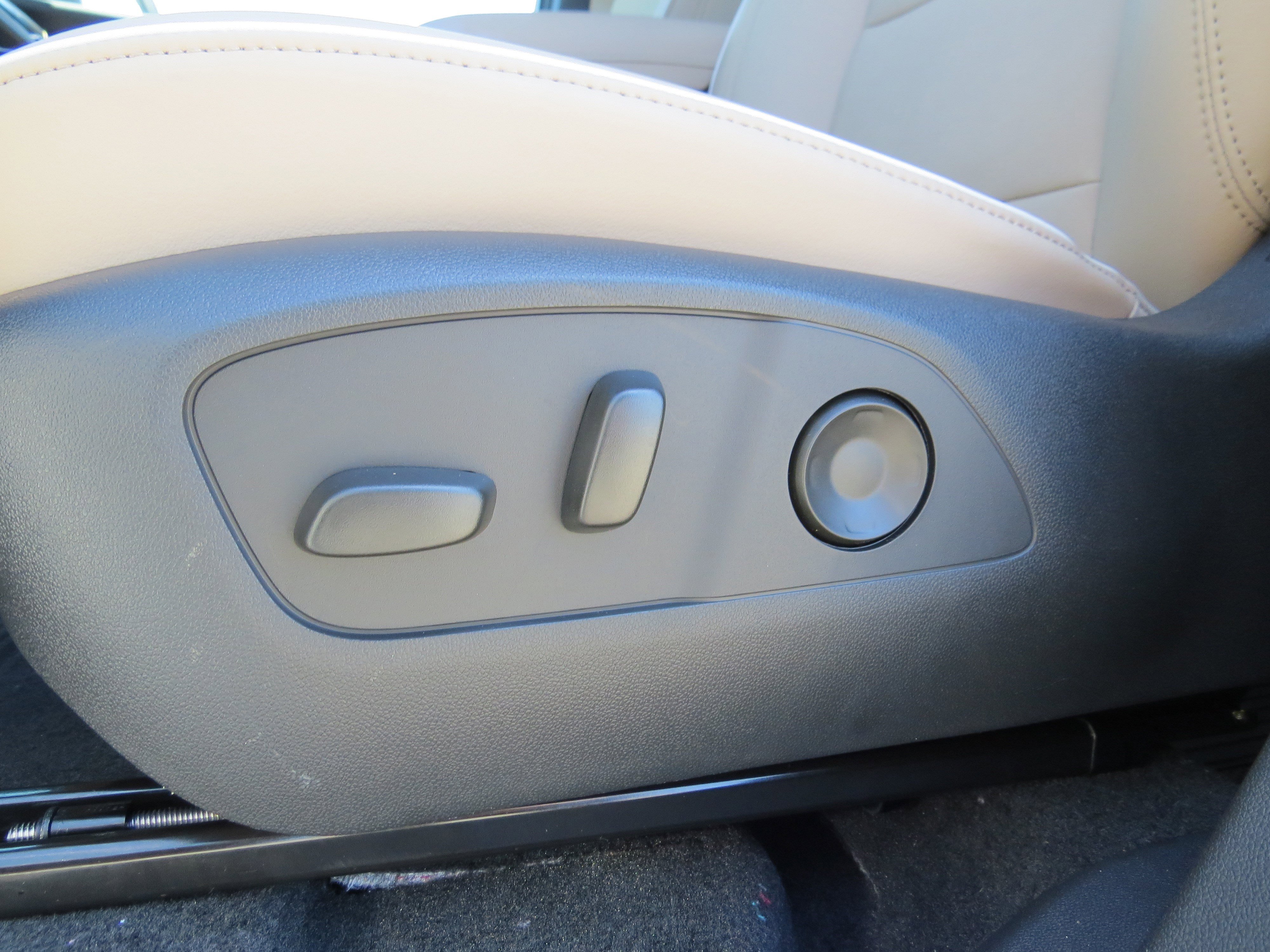 New 2026 Buick Enclave Preferred w/ Power Package image 21