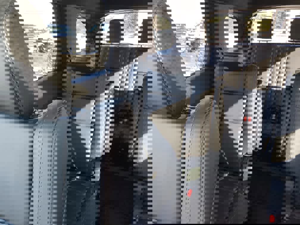 Used 2022 Dodge Durango GT image 14