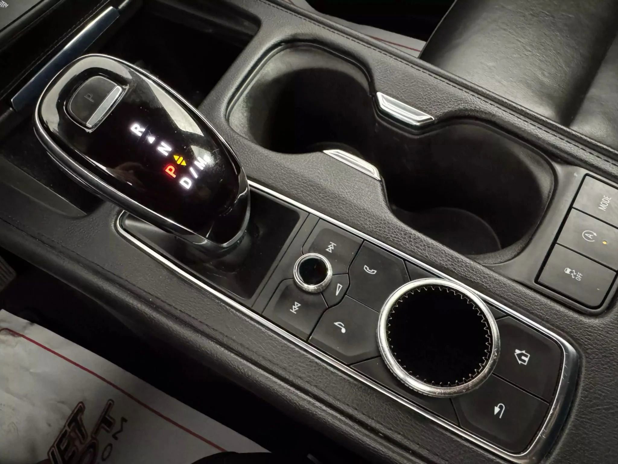 Used 2021 Cadillac XT4 Premium Luxury image 23