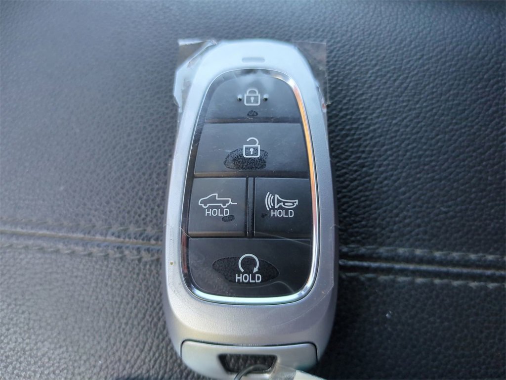 Used 2023 Hyundai Santa Cruz SEL Premium image 37